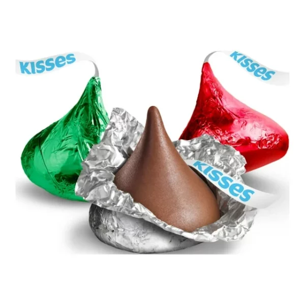 Chocolat au Lait Santa Hat Kisses – Image 3