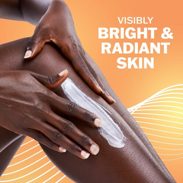 Lait de Corps Olay Brightening Body Lotion Avec Vitamine C & B3 Pour Femme, 502 ml – Image 3