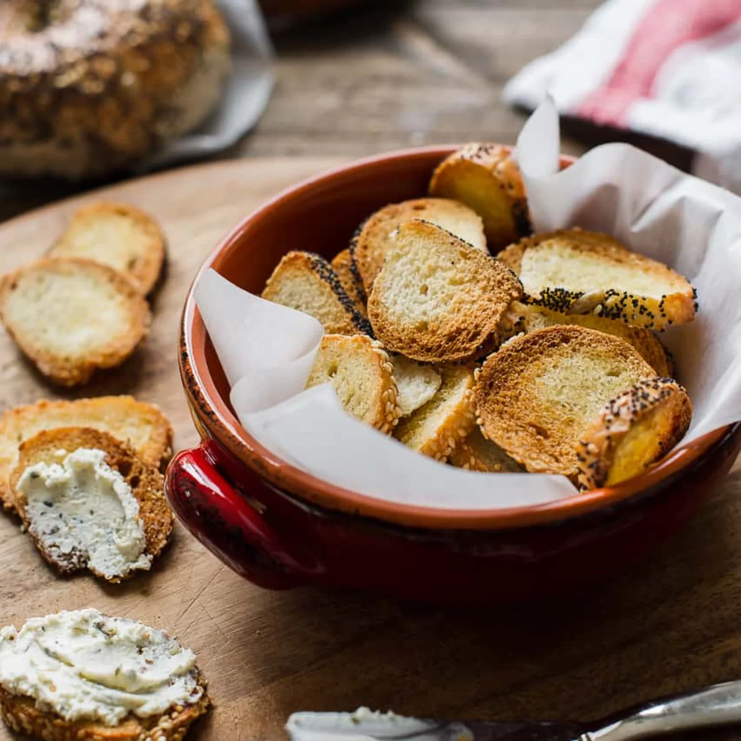 7Days Bagel Chips, Croustilles de Bagel à l'Ail Rôti (Roasted Garlic), Ingrédients Naturels et Non-GMO, 90g – Image 7